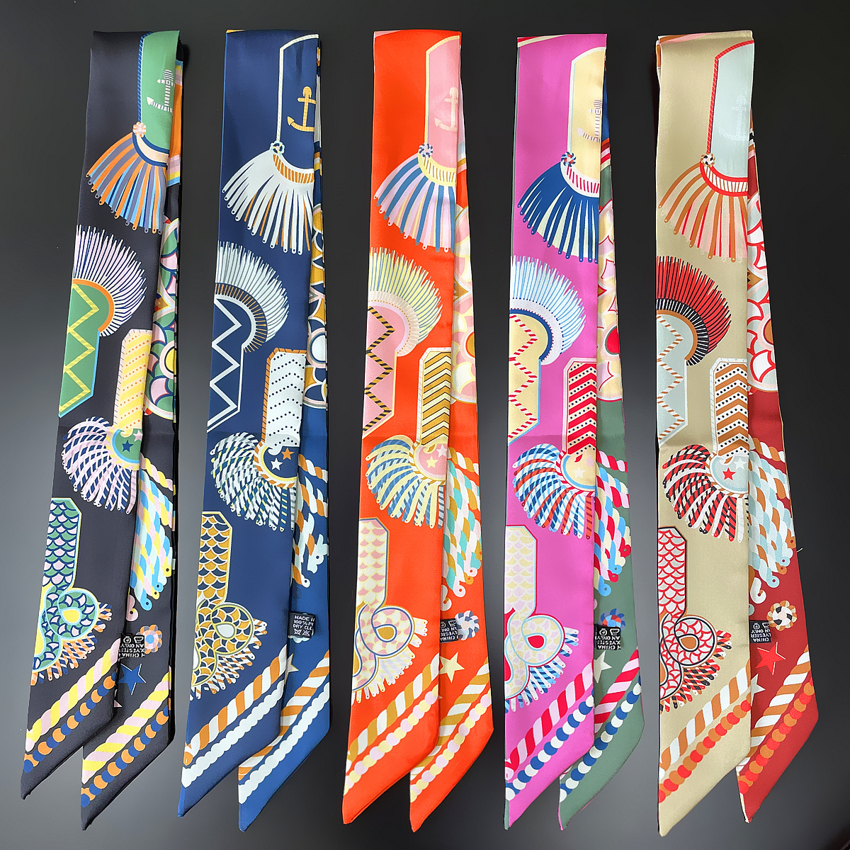 Brand Design Twill 100% Silk S - огляд і ціна Luxury Bags Made