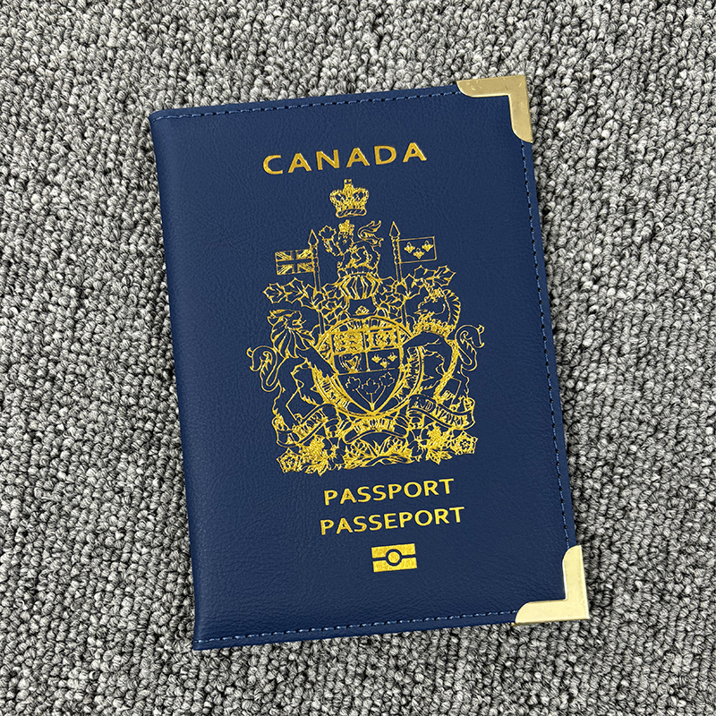 Canada Passport Cover Protecto - огляд і ціна Luxury Bags Canada