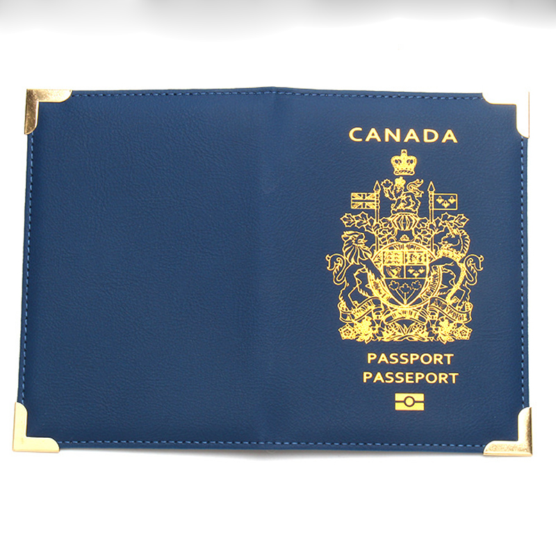 Fashion Canada Passport Holder - огляд і ціна Luxury Bags Canada