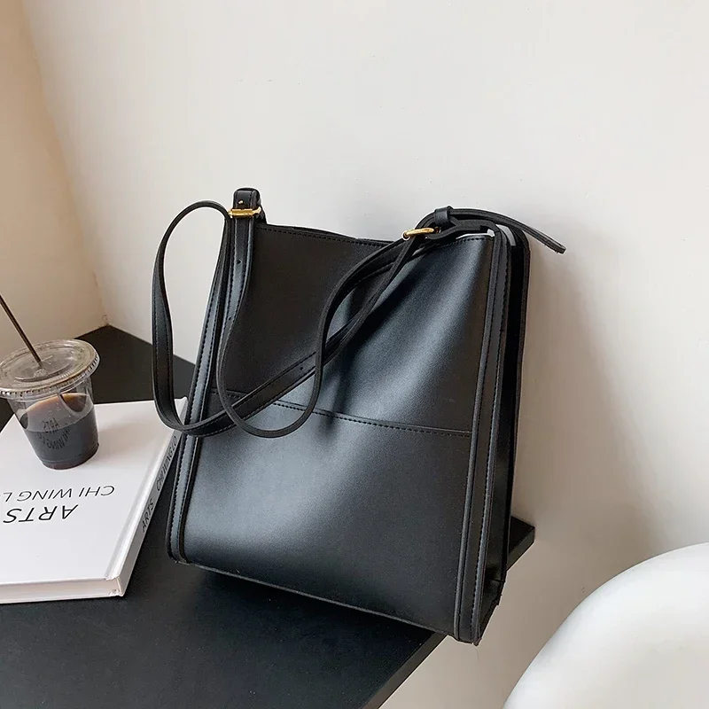 Quality Women Tote Bags 2023 L - огляд і ціна Luxury Bags On Sale